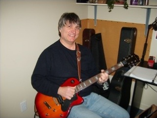 Professeurs de Musique Claude Dornier à la Guitare
